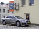 Audi A8 - 4.2  V8
