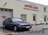 BMW 523